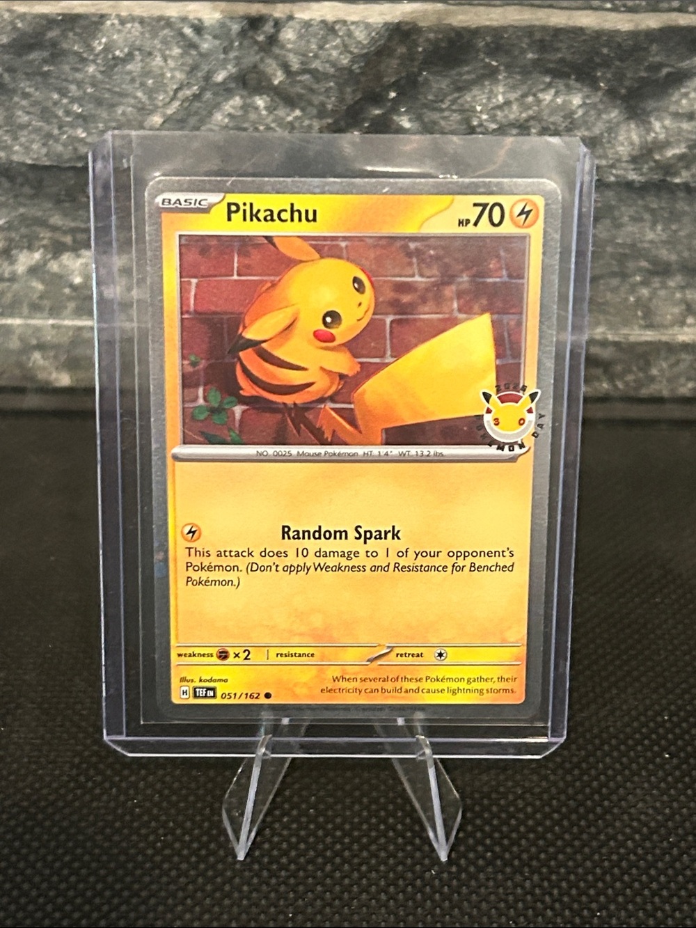 Pokemon Pikachu 051/162 30th Anniversary Holo Stamped Black Star Promo M/NM